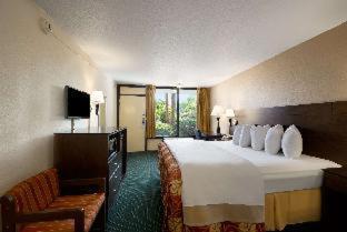 Days Inn by Wyndham Orlando Conv. Center/International Dr - 9