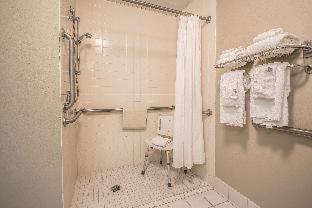 Quality Inn & Suites East Troy I-43 - 9