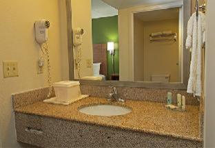 Quality Suites Lake Wright - Norfolk Airport - 6