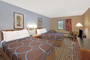Baymont Inn & Suites Richmond - 1
