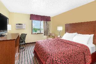 Days Inn by Wyndham Newton - Newton - 9