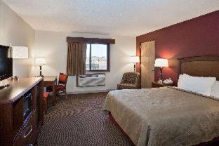 AmericInn by Wyndham Mitchell - Mitchell - 4