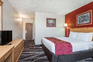 Days Inn by Wyndham Gillette - Gillette - 4