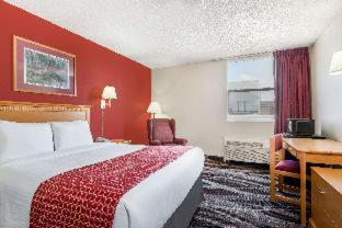 Days Inn by Wyndham Gillette - Gillette - 3