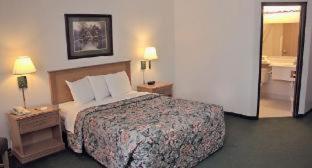 Americas Best Value Inn - Annandale - 1
