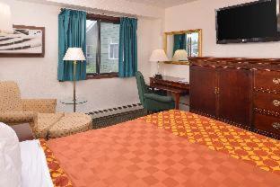 HomeTown Inn - Clearwater - 5