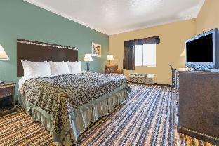 Days Inn by Wyndham Rockdale Texas - Rockdale - 5