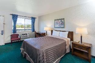 Travelodge by Wyndham Clearlake - 3