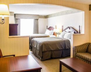 Comfort Suites McAlester - McAlester - 1
