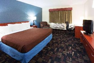 AmericInn by Wyndham Austin - Austin - 6