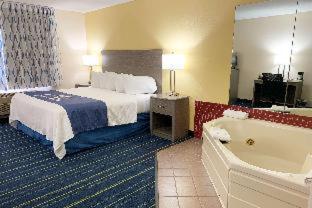 Days Inn by Wyndham Hinckley - Hinckley - 3