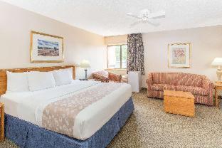 Baymont by Wyndham Davenport - Davenport - 9