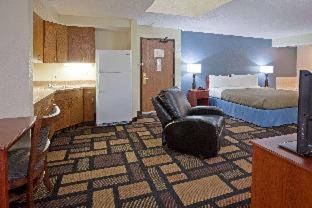 AmericInn by Wyndham Austin - Austin - 4