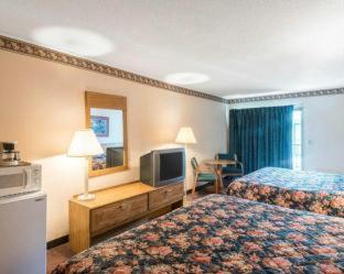 Rodeway Inn & Suites Rehoboth Beach - 3