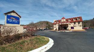 Baymont by Wyndham Helen - 7