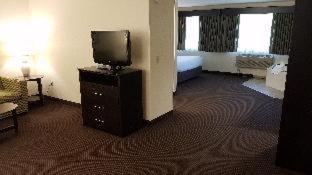 AmericInn by Wyndham Rhinelander - Rhinelander - 1