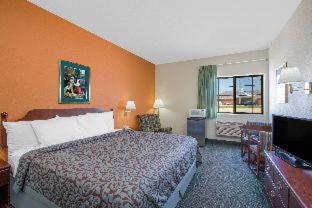 Days Inn by Wyndham Butler - Butler - 9
