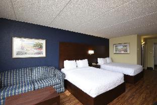 Ashore Resort & Beach Club - 4
