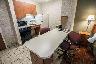 MainStay Suites Wilmington - University Area - 8