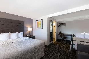 Days Inn by Wyndham Ukiah - Ukiah - 9