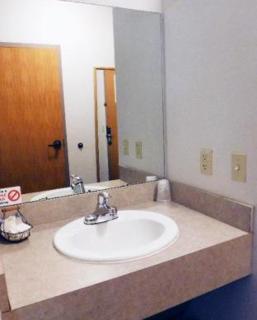 Americas Best Value Inn-Fredonia - 5