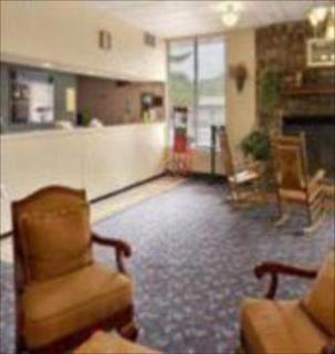 Quality Inn Asheville Downtown Tunnel Rd - 5