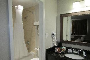 Quality Inn & Suites Kissimmee by The Lake - Orlando - 1