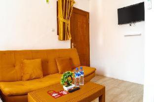 RedDoorz near Cipinang Indah Mall - Jakarta - 8