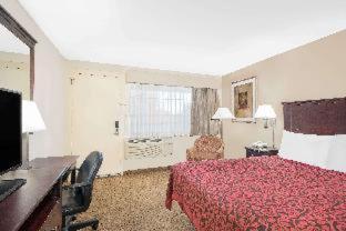 Days Inn by Wyndham Springfield/Phil.Intl Airport - Springfield - 5