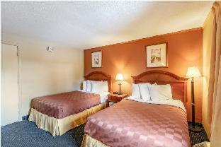 Red Carpet Inn - Stamford - 6