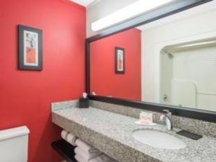 Ramada by Wyndham Springfield North - Springfield - 4
