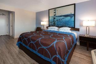 Hotel Skye San Francisco Airport SFO FREE SHUTTLE! - San Bruno - 2