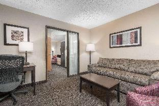 AmericInn by Wyndham Detroit Lakes - Detroit Lakes - 6
