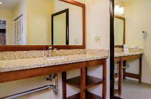 Comfort Inn Monterey Peninsula Airport - 9