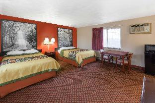 Super 8 by Wyndham Marysville/Port Huron Area - Marysville - 3
