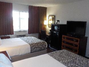 SureStay Hotel by Best Western Thomson - 4