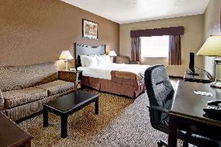 Baymont by Wyndham Decatur - 9