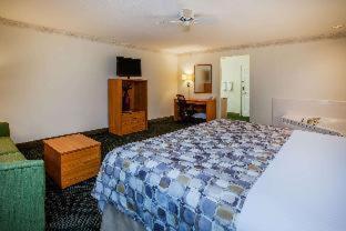 Baymont by Wyndham Mackinaw City - Mackinaw City - 5