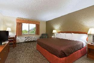 AmericInn by Wyndham Republic - Republic - 9