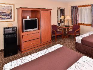 Stillwater Inn & Suites - Stillwater - 4