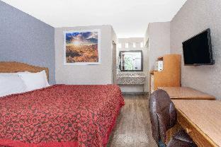 Days Inn by Wyndham Clinton - Laurens I-26 - 2