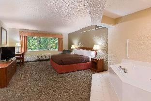 AmericInn by Wyndham Republic - Republic - 7