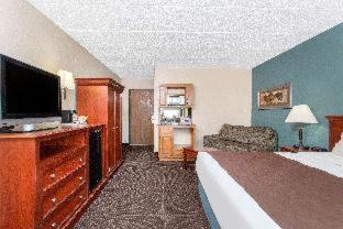 AmericInn by Wyndham Chippewa Falls - Chippewa Falls - 4