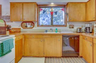 Big Bear River Retreat - Rhododendron - 1