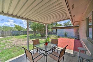 Cozy San Antonio Family Home 3 Mi to Lackland AFB - 0