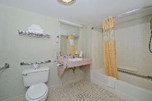 Americas Best Value Inn Saint Ignace - Saint Ignace - 3