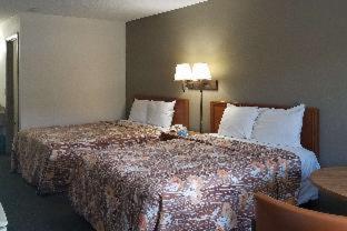 Travelers Inn & Suites - Sumter - 5