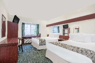 Microtel Inn & Suites by Wyndham Hamburg - 8