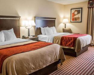 Comfort Inn Splash Harbor - 5