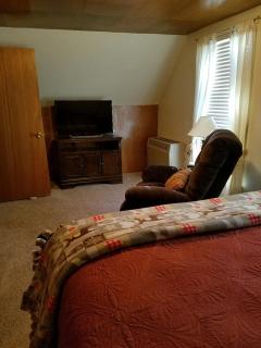 Maul Cabin - Shaver Lake - 7